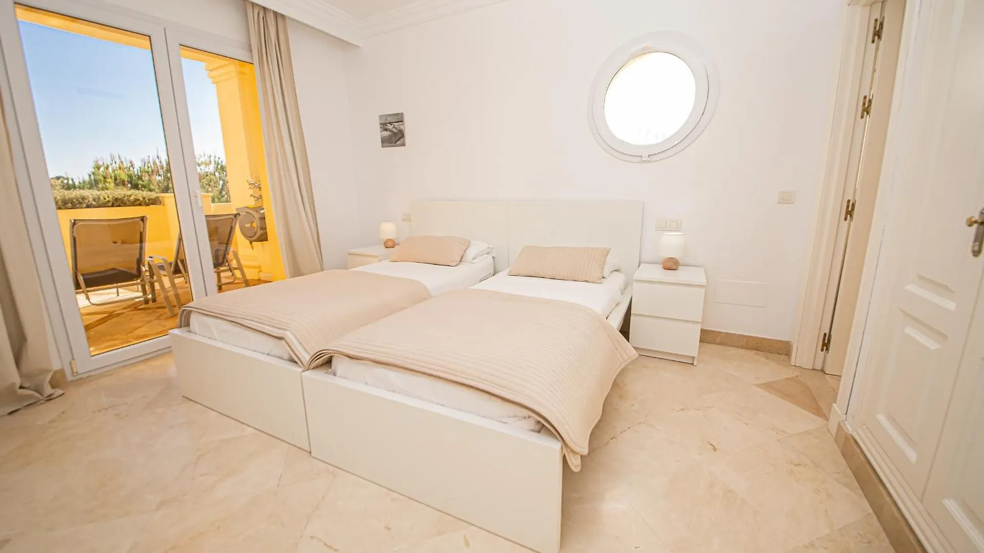 Majestic Hills 5 7 Apartment Casares