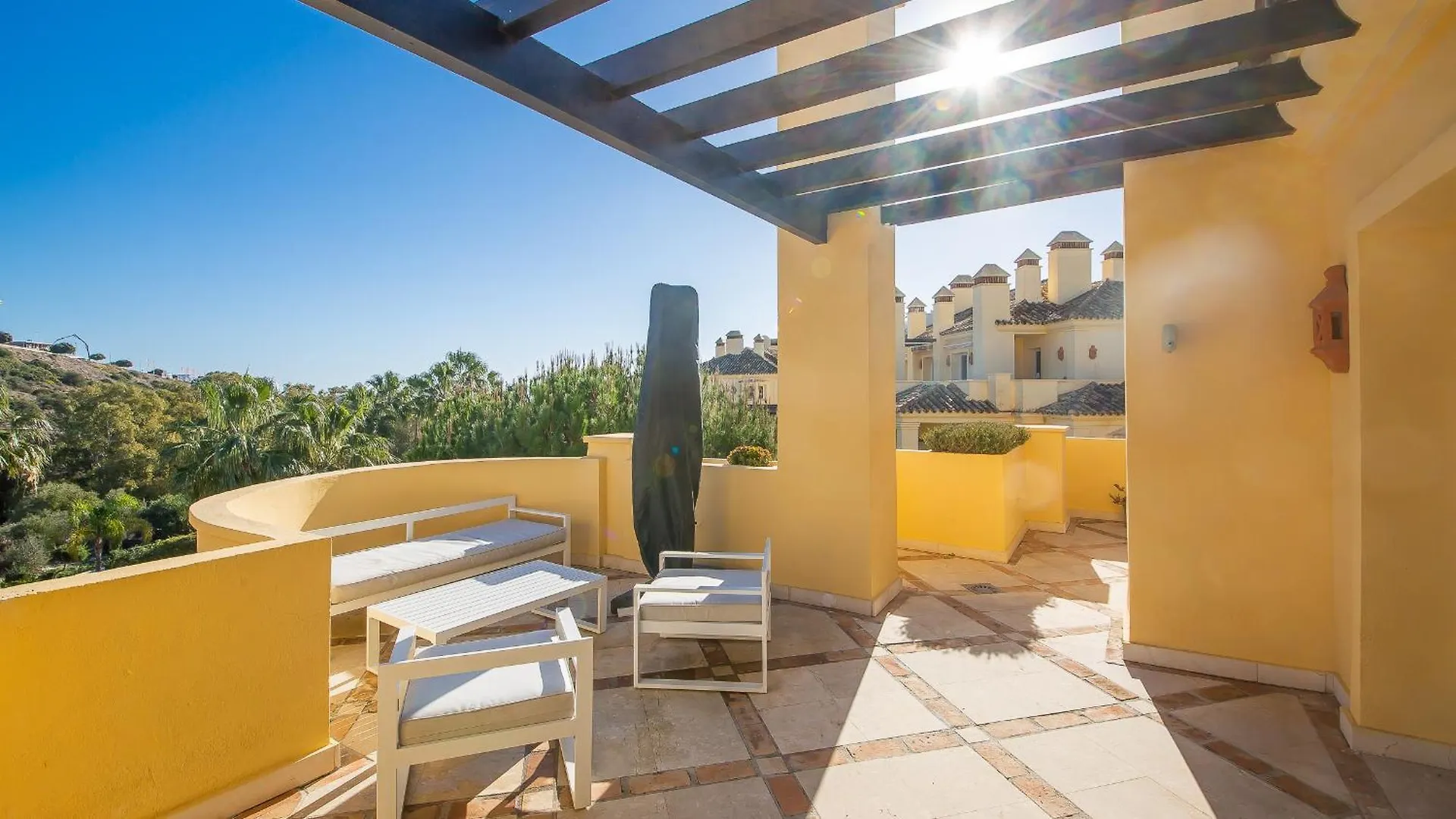 Majestic Hills 5 7 Apartment Casares