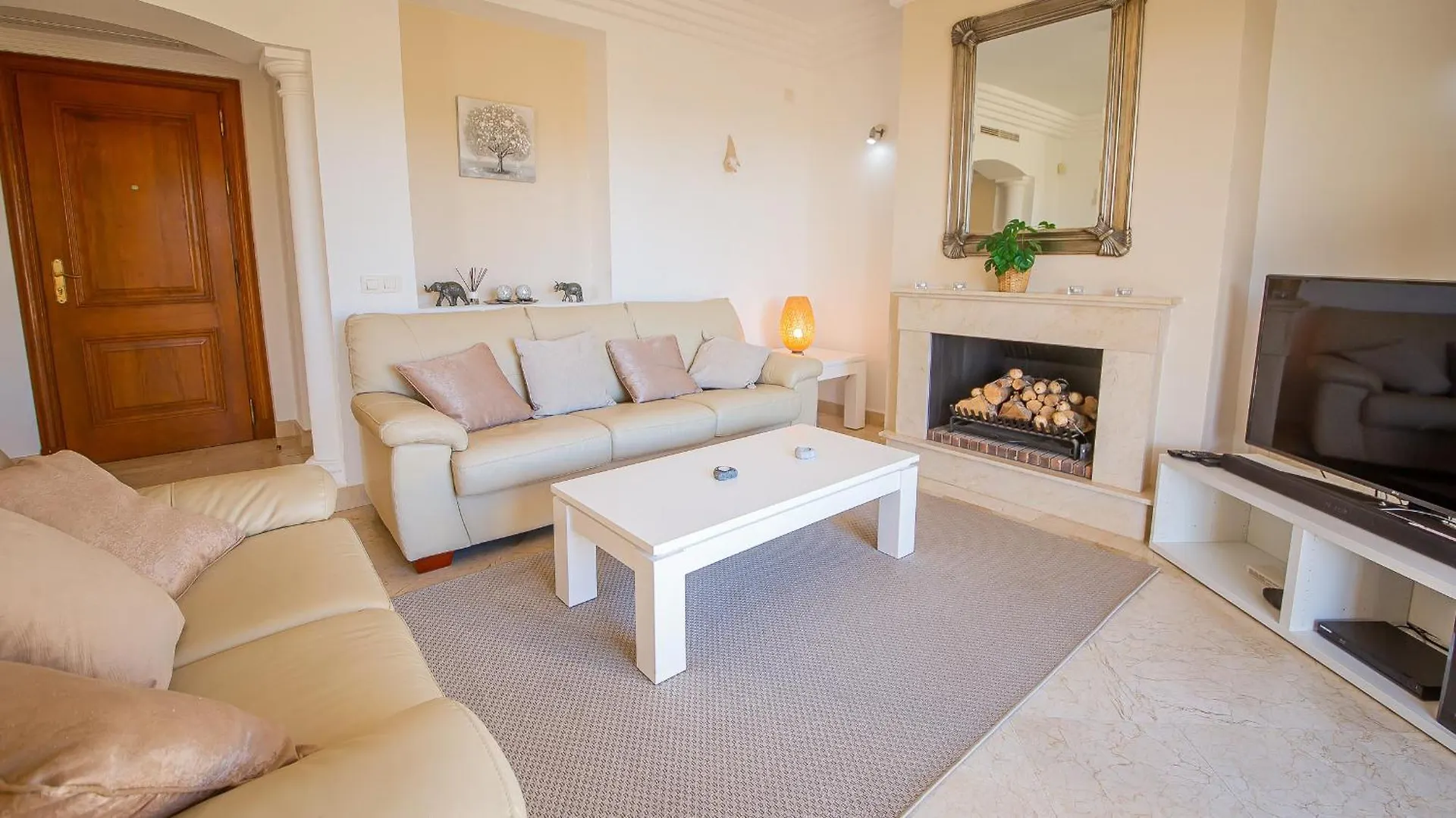Majestic Hills 5 7 Apartment Casares