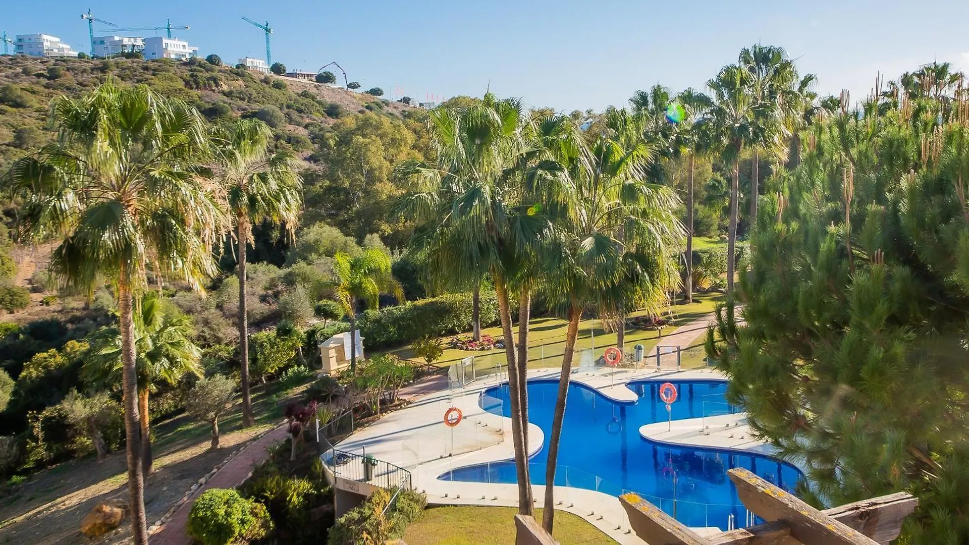 Majestic Hills 5 7 Apartment Casares